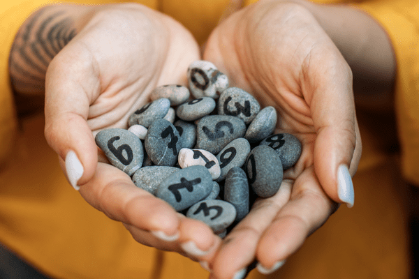 Numeroloji Nedir? Bilmeniz Gereken Her Şey